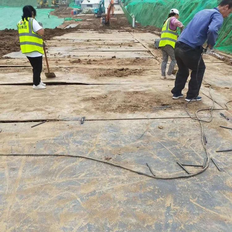 西安平整钢板租赁 铺路钢板出租 钢板出租厂家 送货上门 价格优惠
