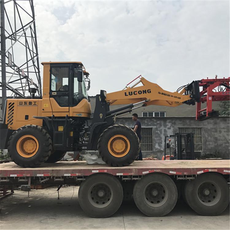 漯河铲车式抱砖机价格 加气块铲车抱砖机 多种规格 支持定制
