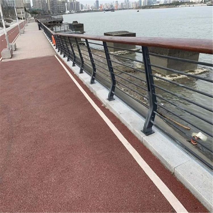 供应铝合金护栏 河道景观桥梁隔离栏杆 立柱不锈钢桥梁防撞护栏定制
