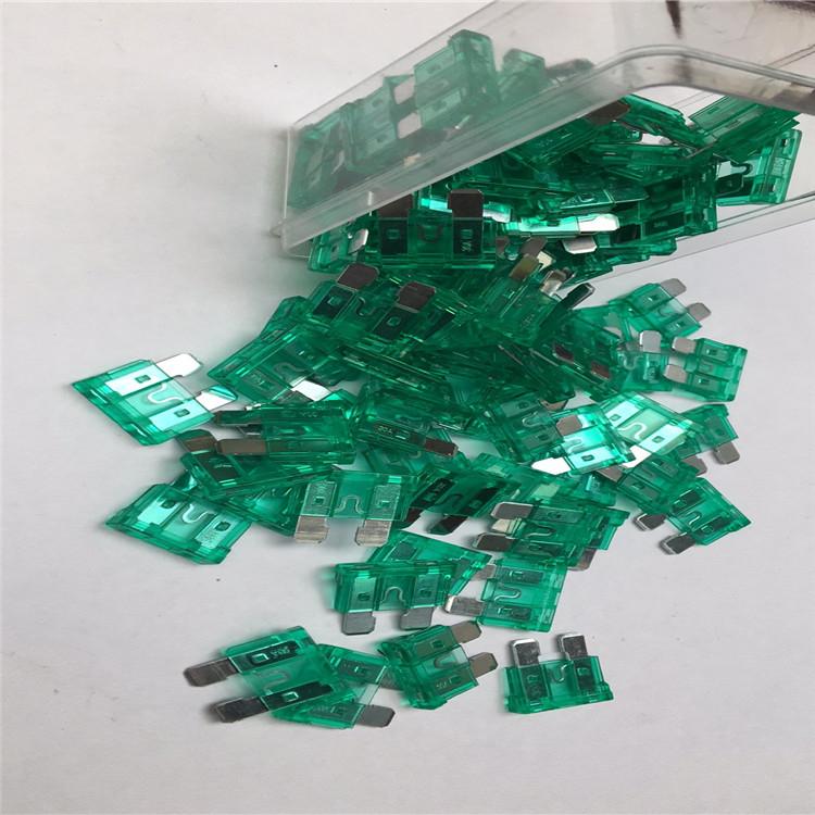 专业生产汽车保险片 保险片生产厂家 出售保险片
