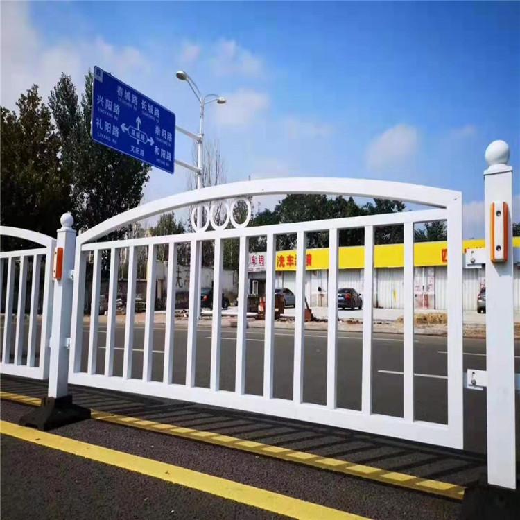马路公路道路交通中央隔离防护围栏 道路隔离栏杆 厂家直销市政护栏