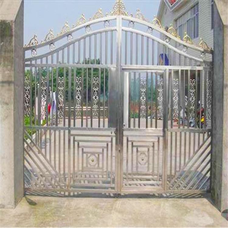 厂家直销支持定制别墅铁艺大门 防盗方管大门 来样加工农村铁大门