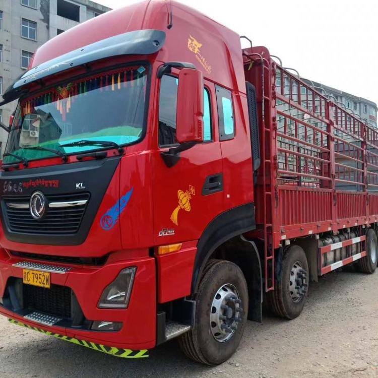一个半月的东风天龙KlL前四后八载货车 带保险