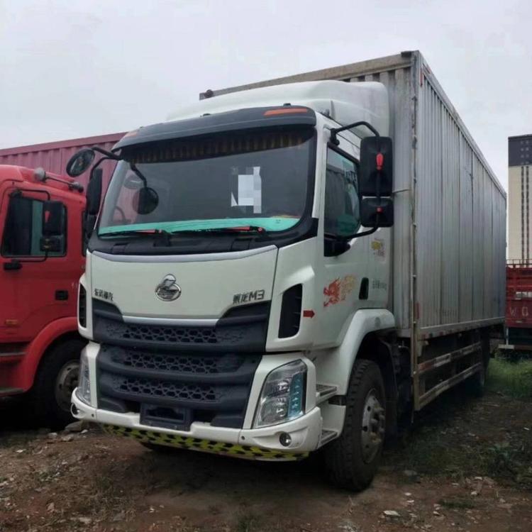 乘龙M3单桥 7.8米厢式货车 国五便宜卖            19年上户带全保7.8米