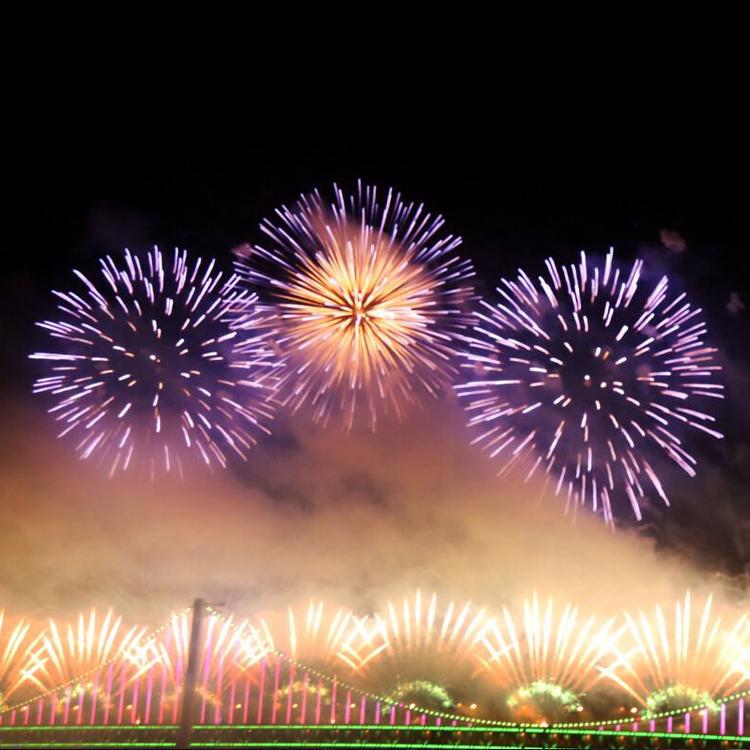 舞台晚会节日焰火 丰信焰火策划设计表演 适用白天晚上场景