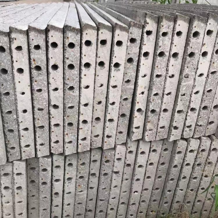 长期供应水泥制品  水泥盖板批发  铁路盖板 量大从优
