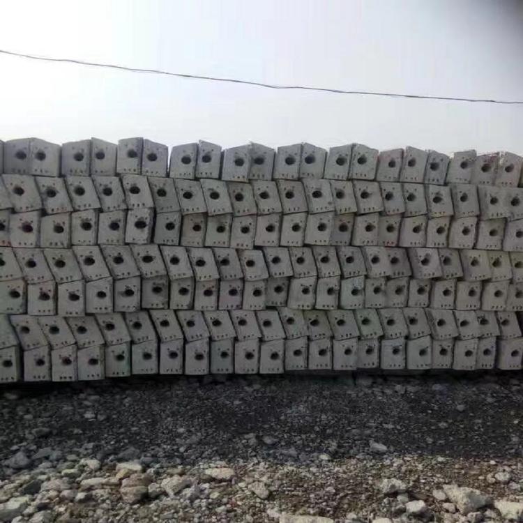 加工定制7X11方柱  水泥方柱厂家