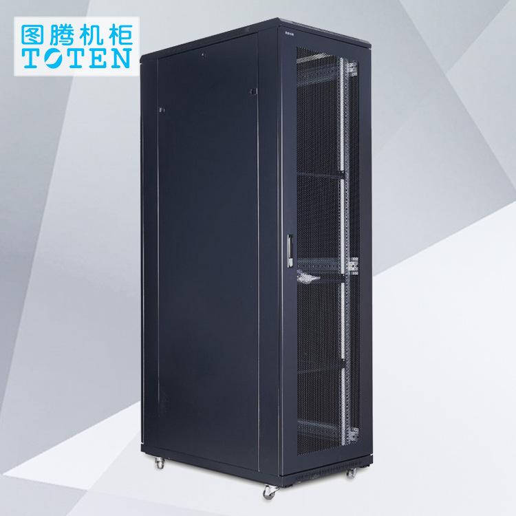 图腾机柜 新款铝锌板方孔条 图腾机柜 采用SPCC冷轧钢 机构稳定