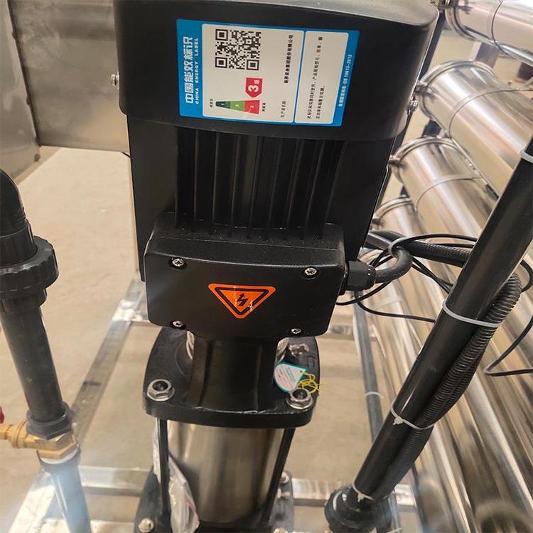 新界水泵轻型不锈钢立式多级离心泵高压泵反渗透纯净水设备高压泵