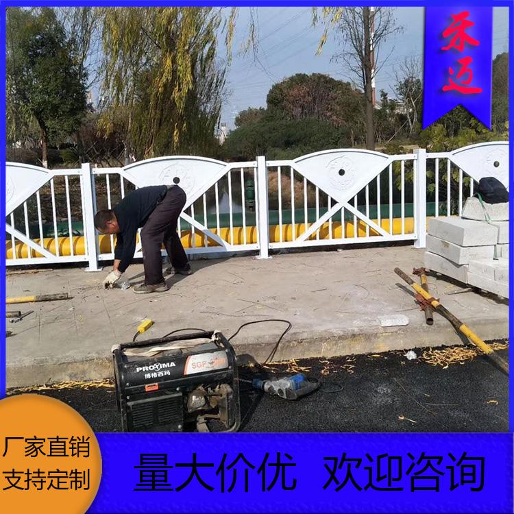 不锈钢栏杆 铝合金护栏 桥梁不锈钢护栏_禾迈