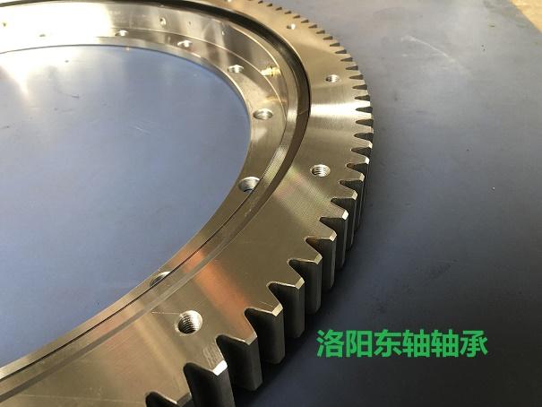XSU140644交叉滚子转盘轴承
