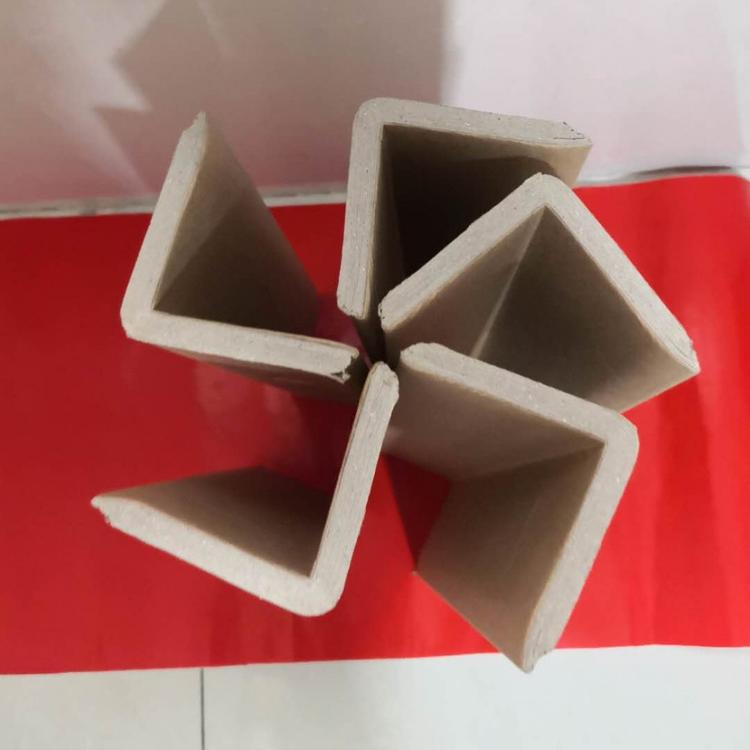 正兴品牌 河南新乡纸护角 防撞纸护角 U型纸护角 纸箱包角 纸护边 硬度强 厂家直销
