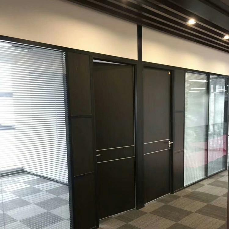 将大自然的气息融入家中 多款生态门任您选 量大从优室内环保免漆生态门
