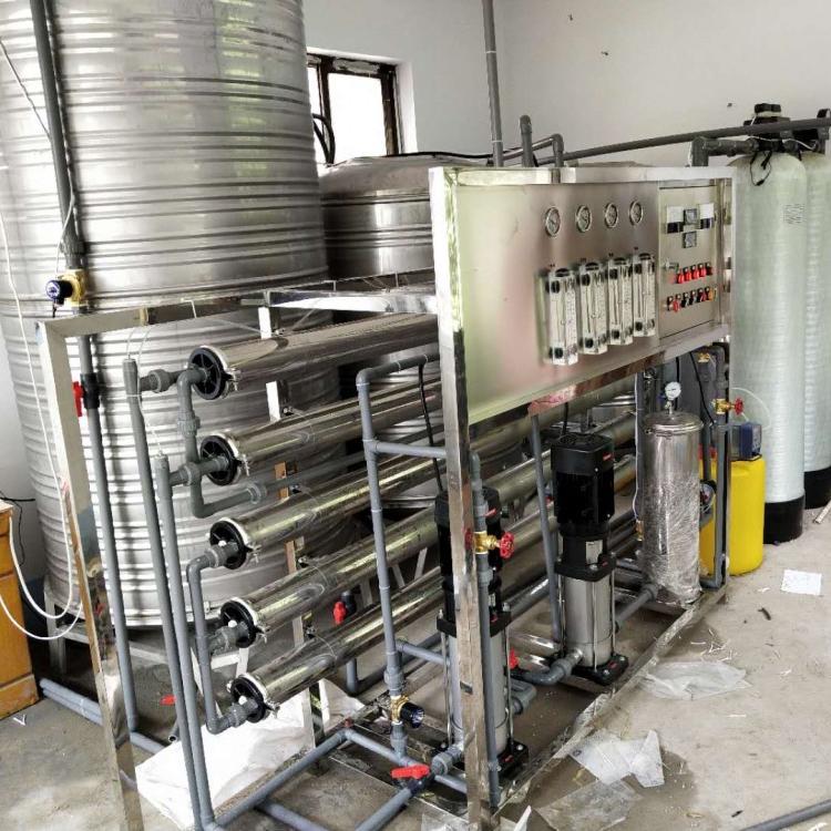 小型纯净水售水设备  村庄健康饮水工程 自动刷卡售水设备 农村水站设备供应商 村庄自动售水站设备