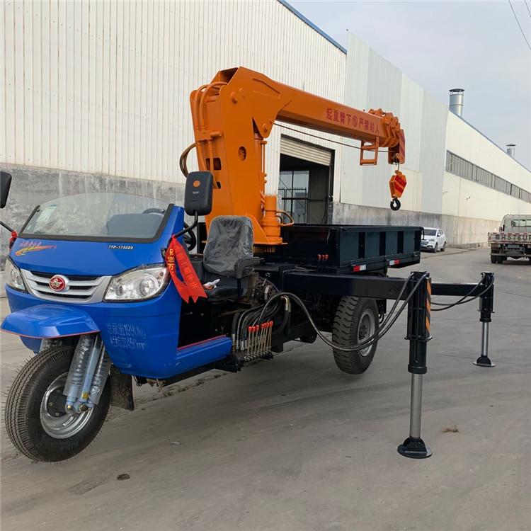 三轮车移树吊 自卸上楼板随车吊 随车吊小型家用吊车6吨吊