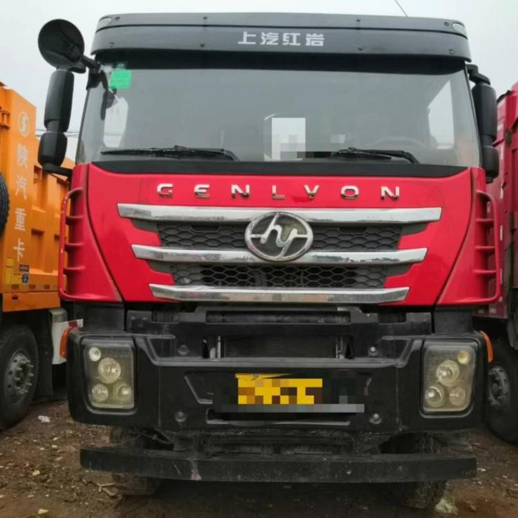 红岩杰狮后八轮自卸车 国五排放 带环保篷布 上菲红发动机 可提档可按揭