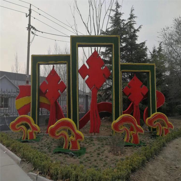 制作仿真绿雕厂家  荷花绿雕 绿雕动物 植物绿雕墙