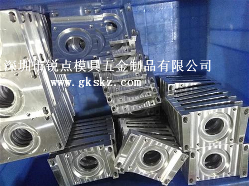 铝件加工 铝件CNC加工 电脑锣加工 铝合金加工厂