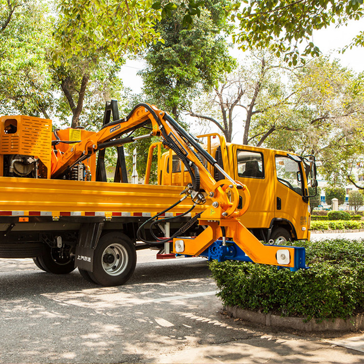 HT-3-4500多功能绿化修剪机分体车载式