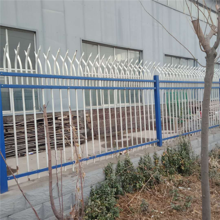 鼎尊 绿化铁艺栏杆 景区锌钢护栏网 规格齐全