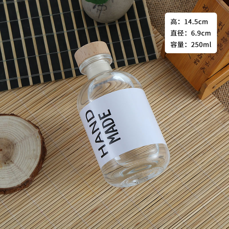 187ML玻璃酒瓶图片 高白料酒瓶 喷涂酒瓶 山东富兴包装