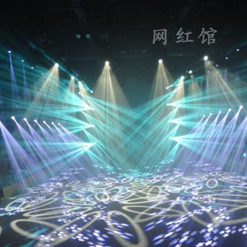 科技网红馆 亮化景观照明 星空小屋 玻璃迷宫厂家