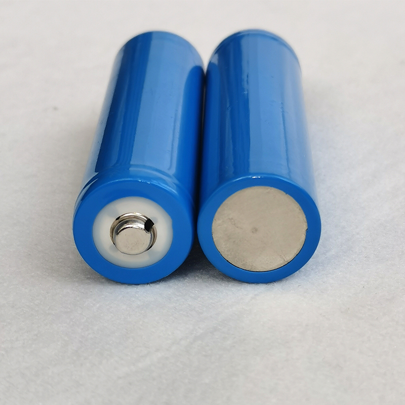 14430磷酸铁锂电池消防应急灯毛球器 LED应急灯 A品 厂家直销 保质保量 3.2v  350-600毫安 适用于 草坪灯  毛球器 LED应急灯