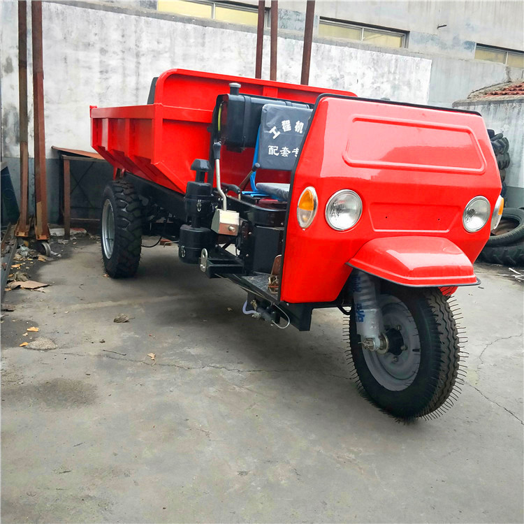 建筑三轮车22马力三轮车 山地爬坡运输车 全封闭驾驶室三轮车