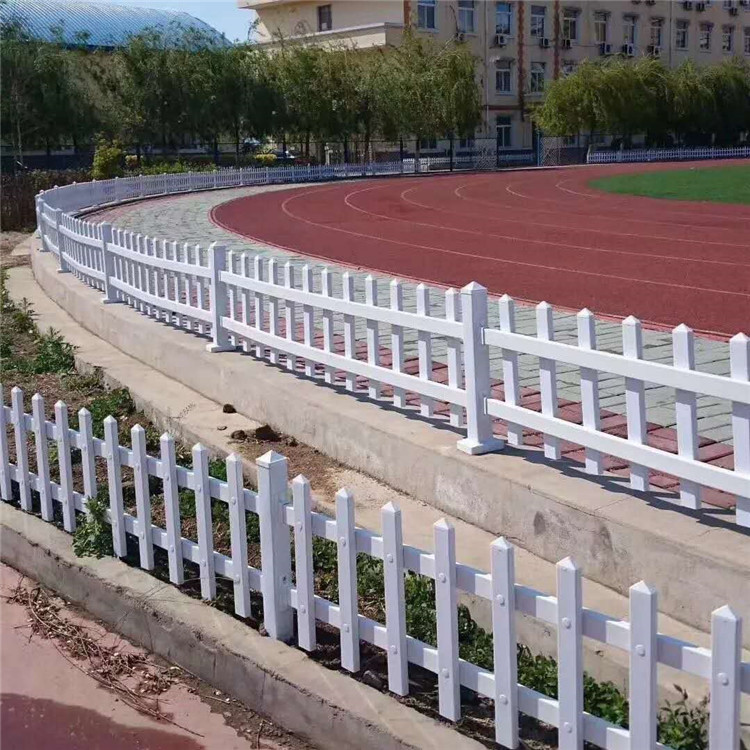 pvc塑钢草坪护栏 公园园林花池锌钢围栏 小区学校绿地护栏