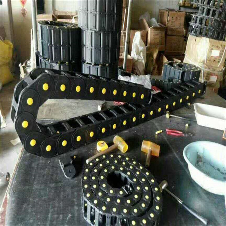 吉航厂家现货供应 桥式全封闭尼龙拖链 机械手坦克链 塑料拖链 型号齐全