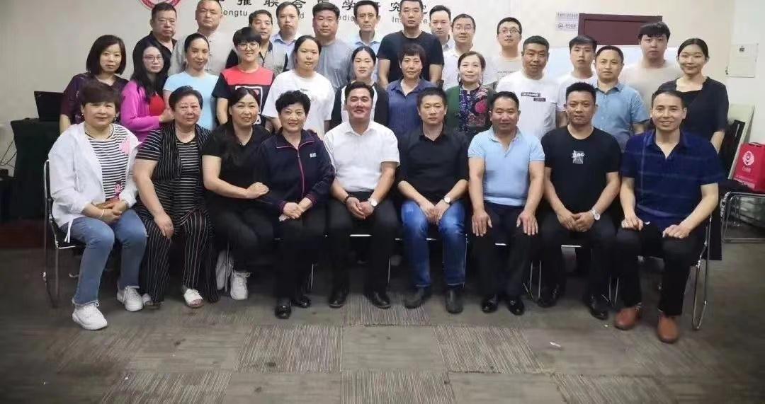湖南魏朝军一三针针灸治疗各种疼痛、男妇科研修班针灸培训