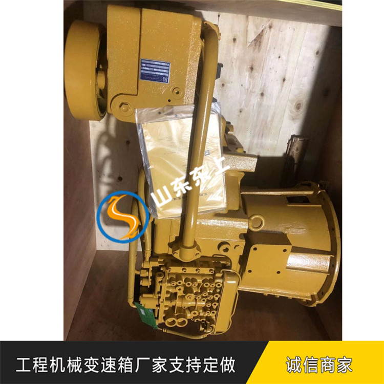 5吨装载机大泵轴齿轮 电控变速箱二轴涡轮组临工L955铲车驾驶室