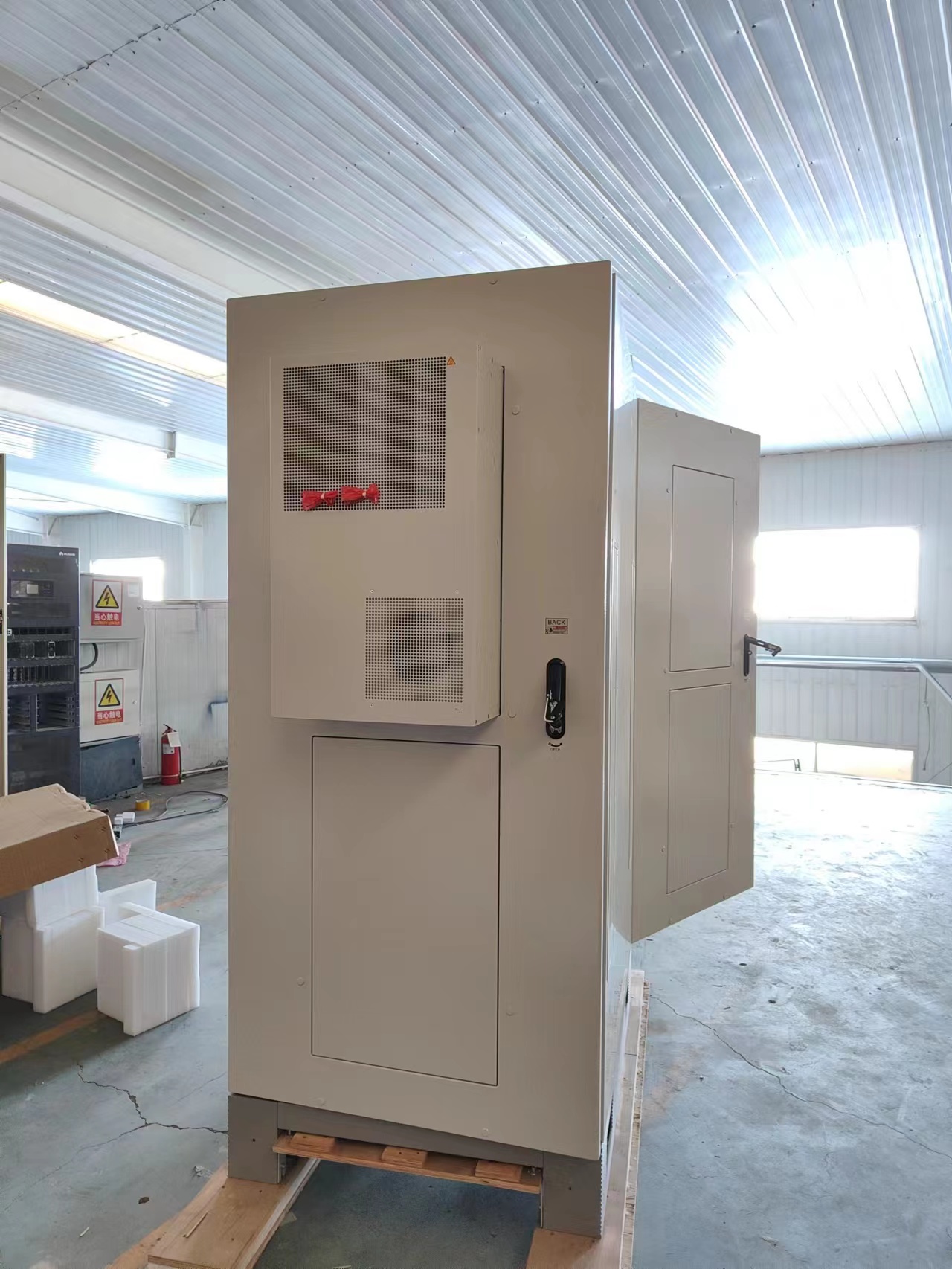 华为室外机柜通信电源柜 华为ICC510光伏专用空调柜PowerCube1000室外电源机柜ICC50AC1