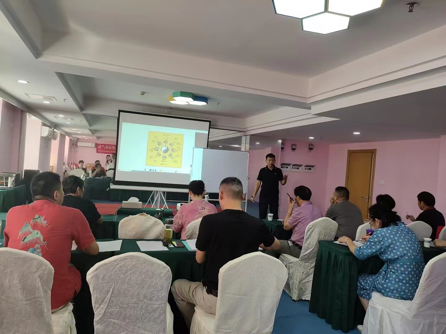 广东 刘宗强针灸埋线治疗各种疼痛疾病 针灸培训学校