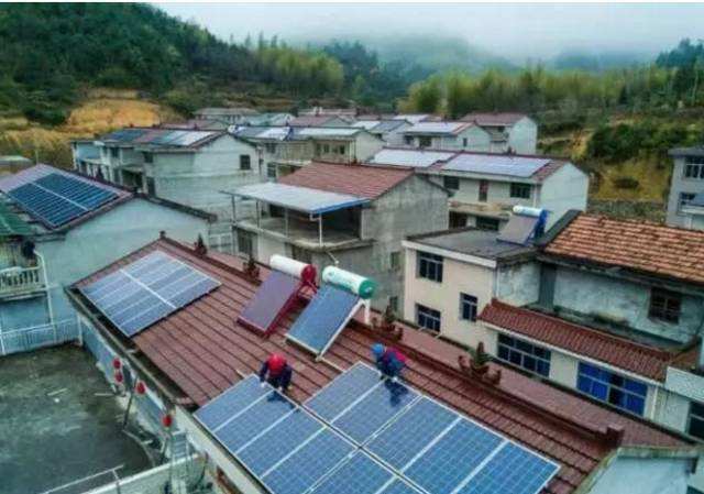太阳能板回收价格表，上海梦源专业收购