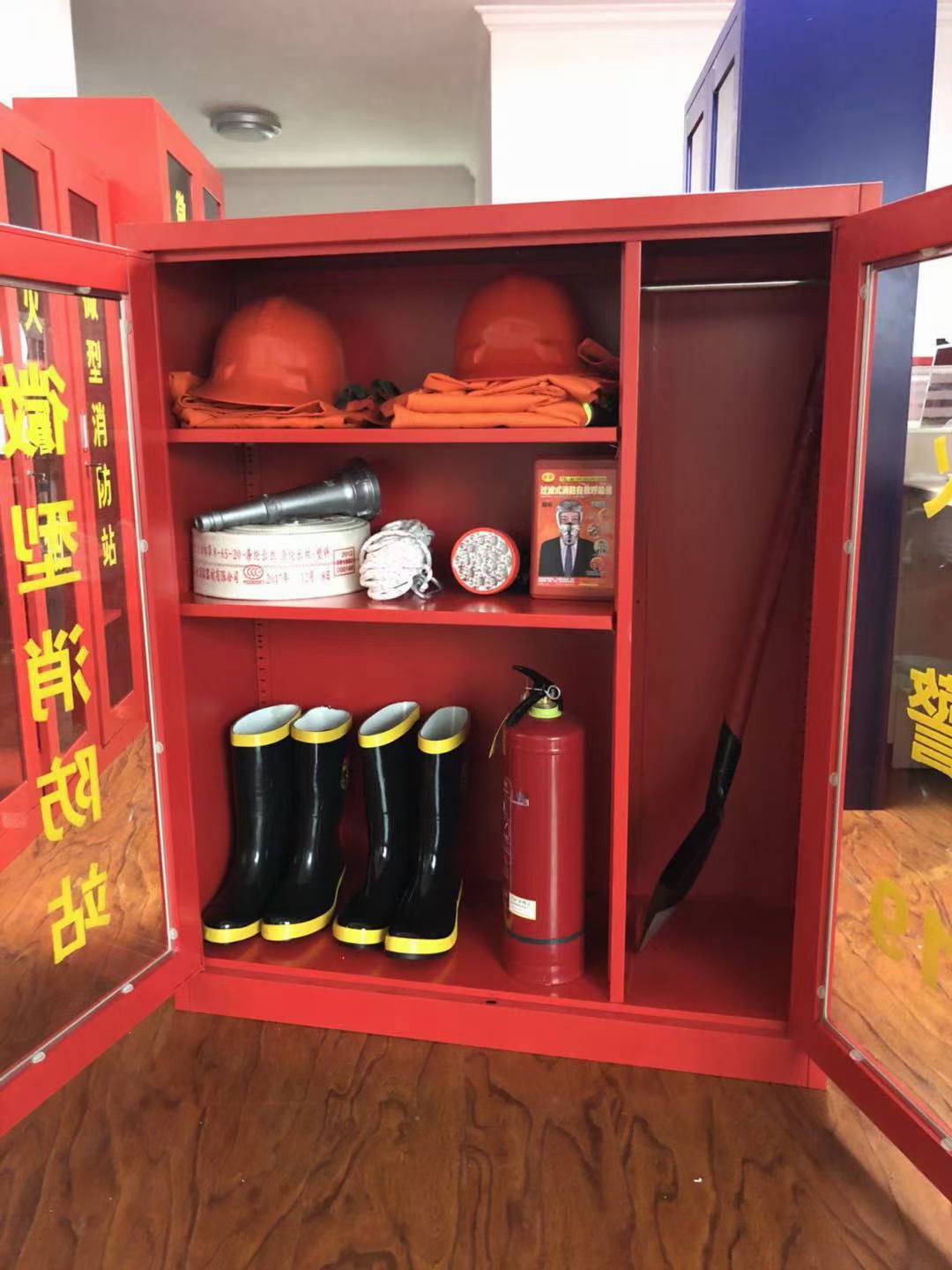 微型消防站批发2-4人配套四川厂家批发政府采购
