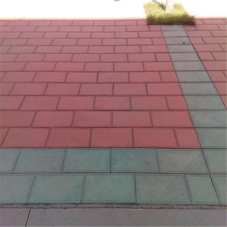 厂家批发 路沿石彩砖   广场砖   规格尺寸可定制 