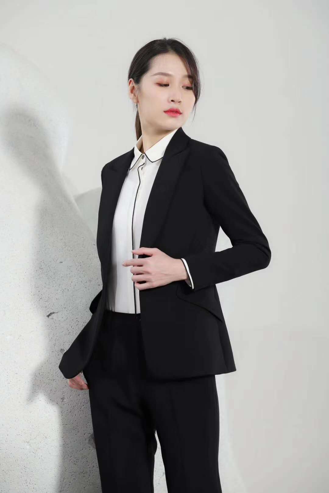 山东西服批发定做，西装工作服批发