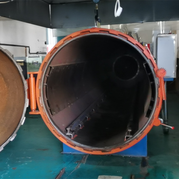 2600型号蒸汽加热硫化罐 橡胶硫化罐厂家