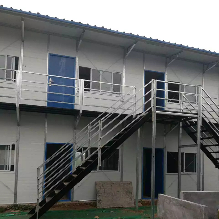 厂家直供 轻钢岗亭 活动板房 活动办公楼 移动别墅 工地住人活动板房