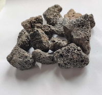 3-5mm火山岩颗粒滤料现货供应 生物滤池内置黑色颗粒火山岩价格