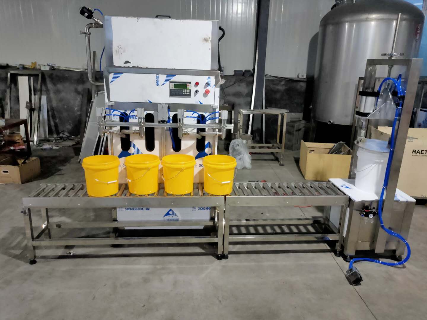 芝麻酱灌装机价格可咨询国顺 江苏芝麻酱灌装机 价格优惠