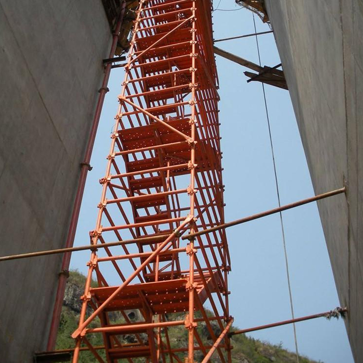 梯笼式安全爬梯 建筑施工桥梁爬梯 安全梯笼 组合式梯笼定制供应