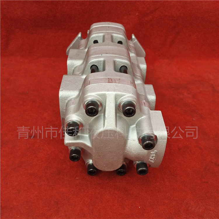CPC4系列三联泵供应 泰业370钻机三联油泵配套