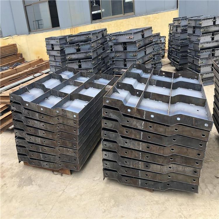 防撞墙模具 防撞墙钢模具 预制防撞墙模具 致宏源头生产厂家
