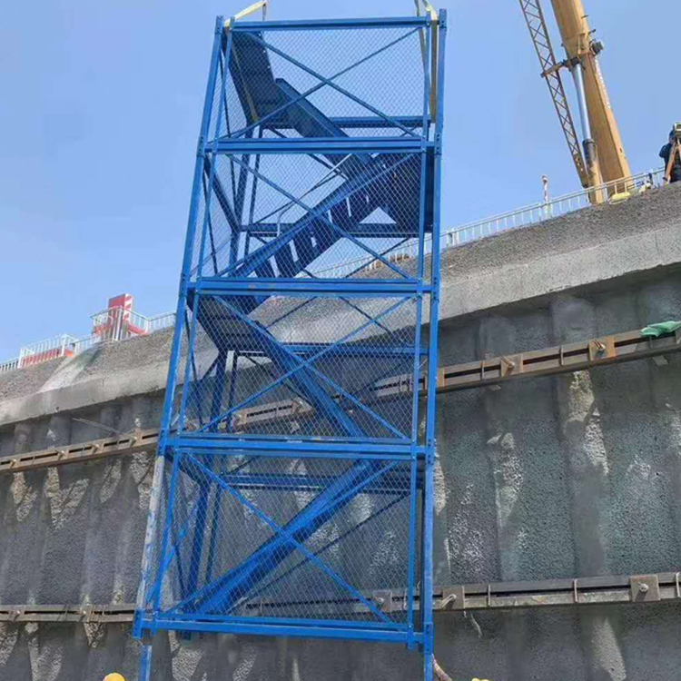 永邦销售 路桥施工安全爬梯 安全直爬梯 挂网式爬梯 规格多样