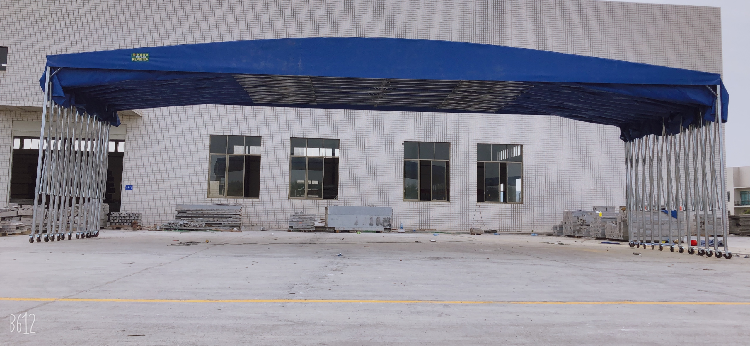 甘肃陇南定制移动伸缩式推拉雨蓬活动帐篷户外大型折叠雨棚停车棚遮阳棚