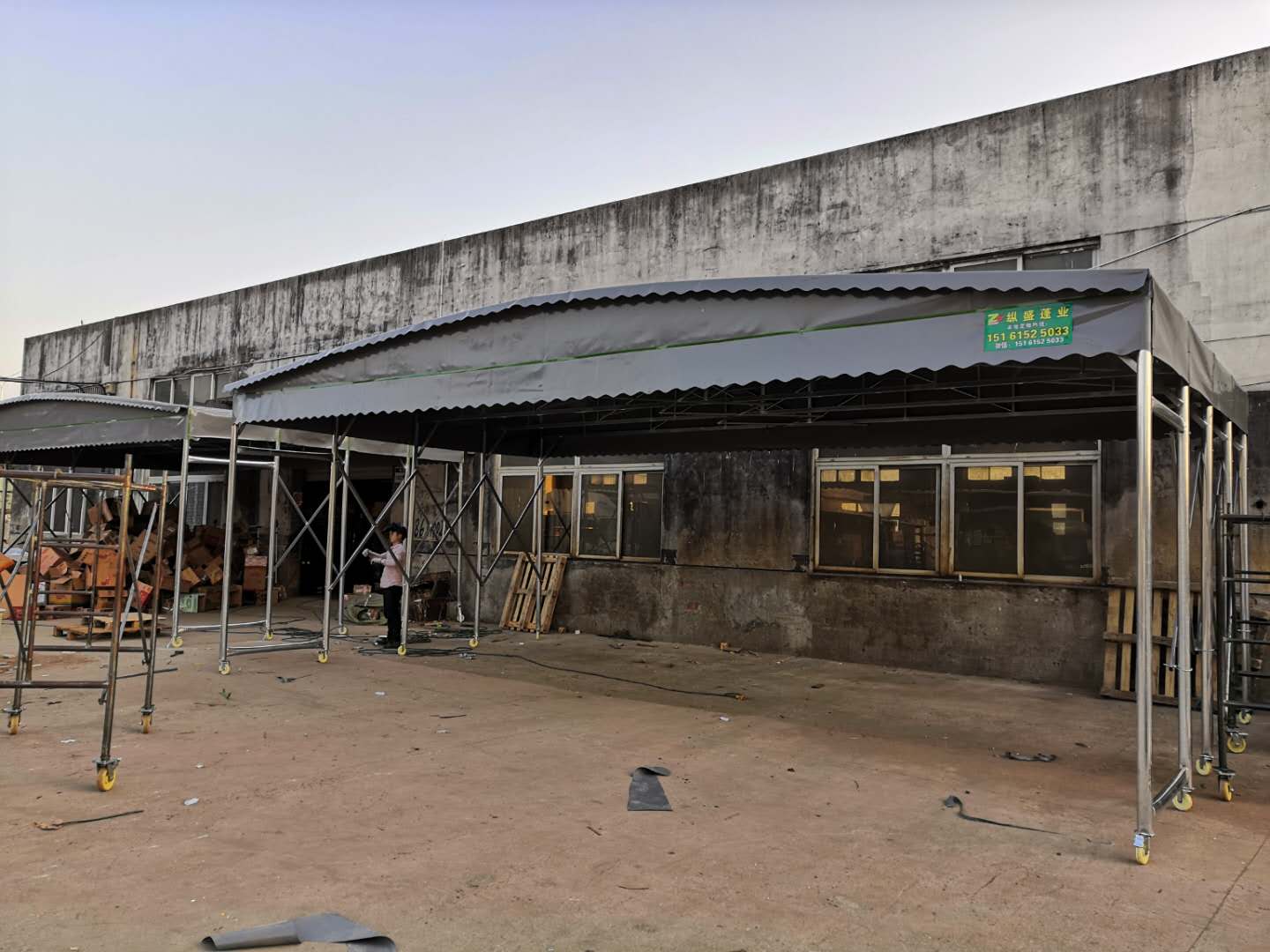 山西定做夜市排挡烧烤篷推拉帐蓬雨棚移动伸缩遮阳棚物流仓库蓬停车棚