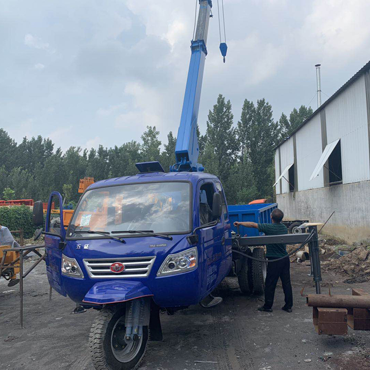 微型自备吊 3吨全液压园林绿化安装广告牌用随车吊 小型自备吊厂家