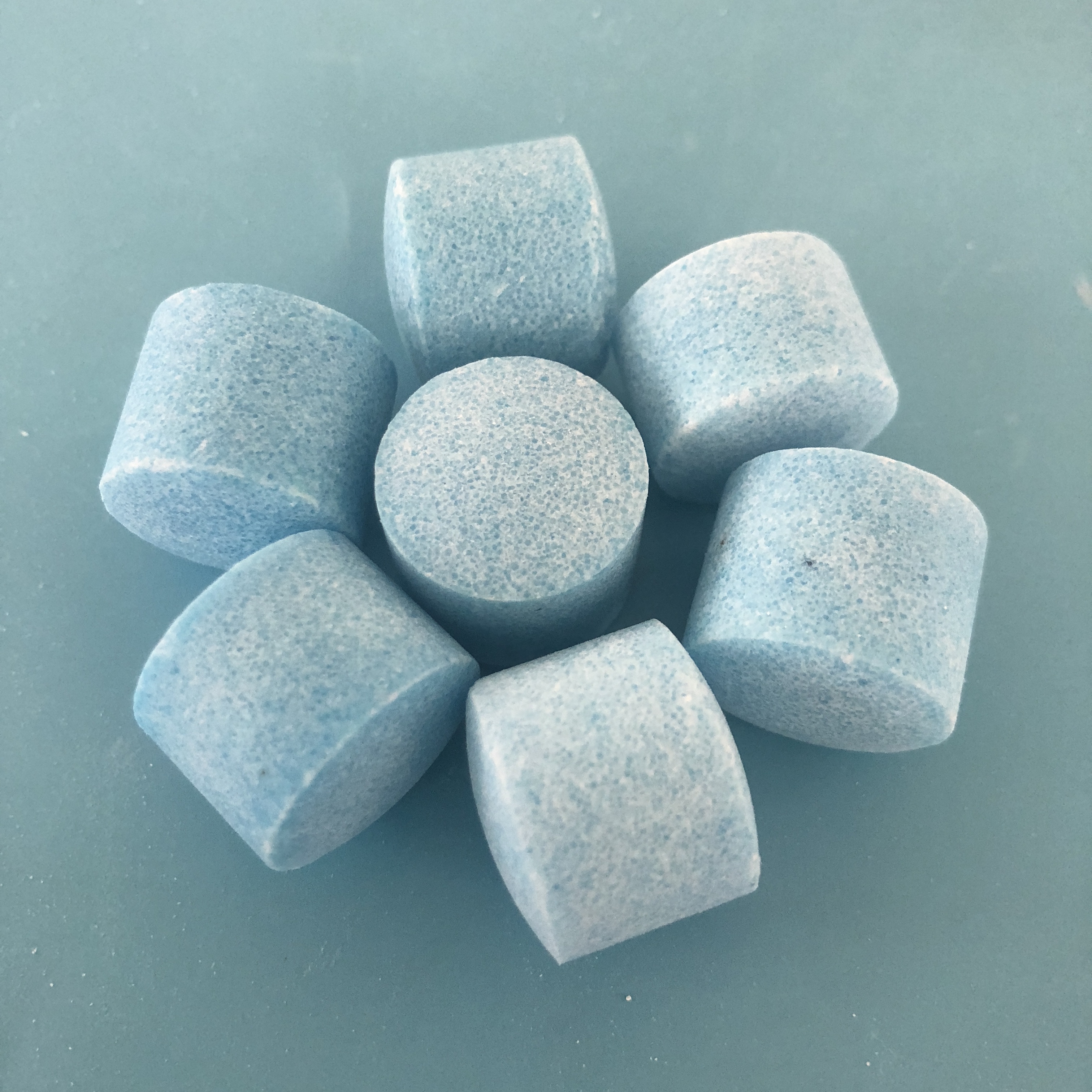 现货销售高含量蓝粉盐 水族馆用蓝粉盐 观赏鱼用蓝粉盐